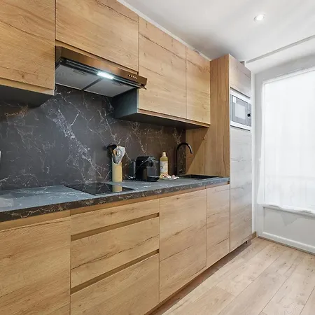 Apartman Lou Cairou - 600m De La